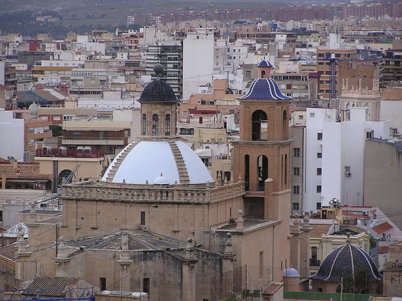 Concatedral de San Nicolas, Alicante - copyright Etnacila, Creative Commons License